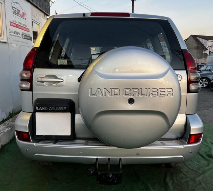 TOYOTA LAND CRUISER 2003