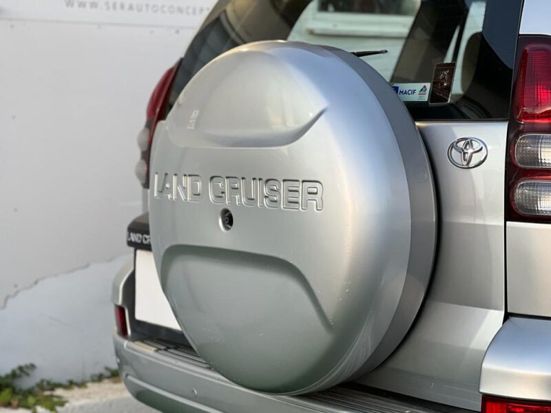 TOYOTA LAND CRUISER 2003