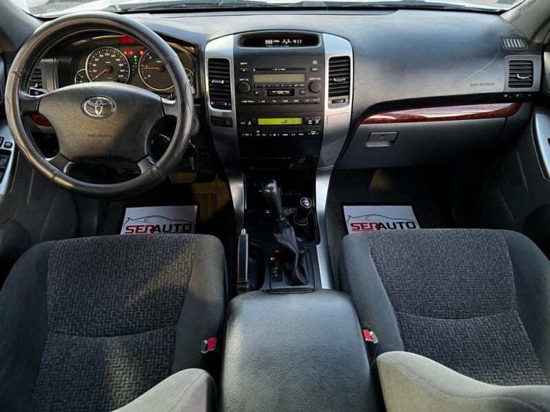 TOYOTA LAND CRUISER 2003