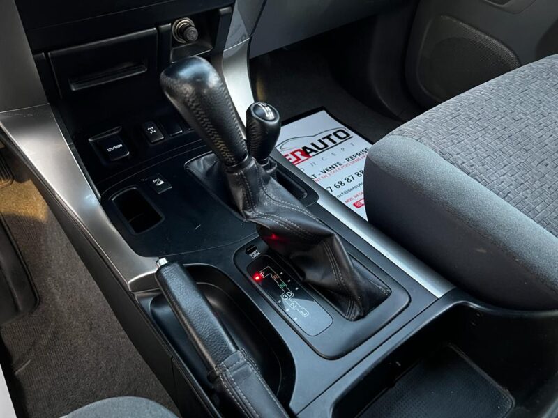 TOYOTA LAND CRUISER 2003