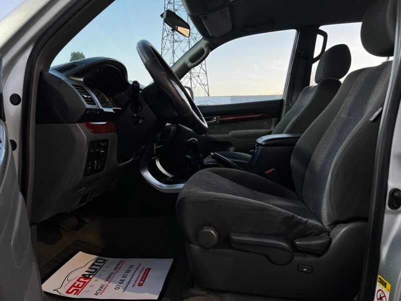 TOYOTA LAND CRUISER 2003