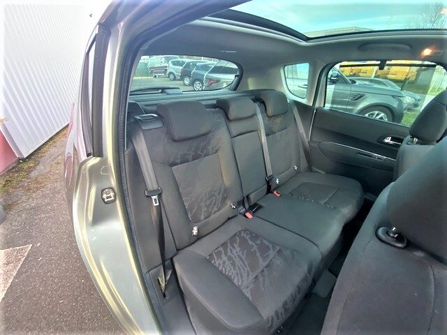 PEUGEOT 3008 Monospace ALLURE 2012