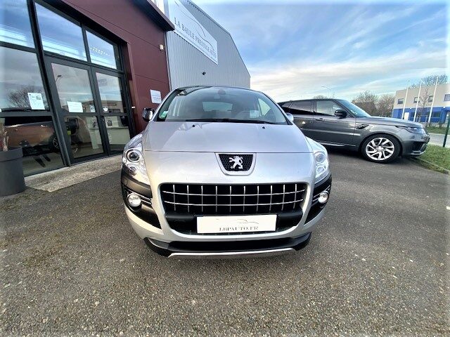 PEUGEOT 3008 Monospace ALLURE 2012