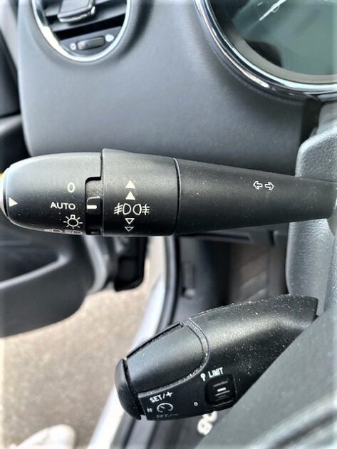 PEUGEOT 3008 Monospace ALLURE 2012