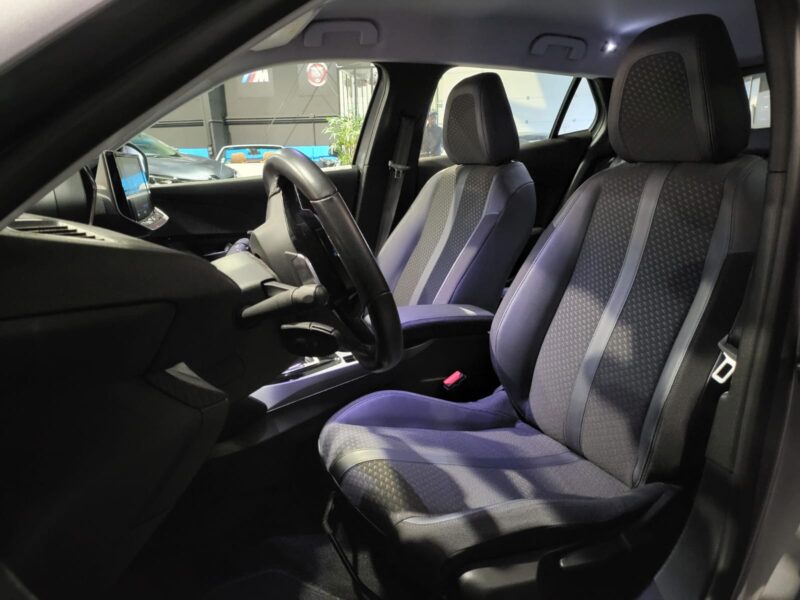 PEUGEOT 2008 1.2 ALLURE 130 ACTIVE EAT BOITE AUTO 2020
