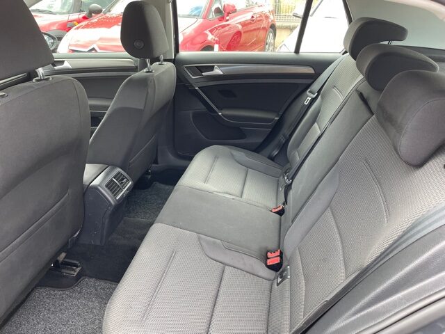 VOLKSWAGEN GOLF 2013