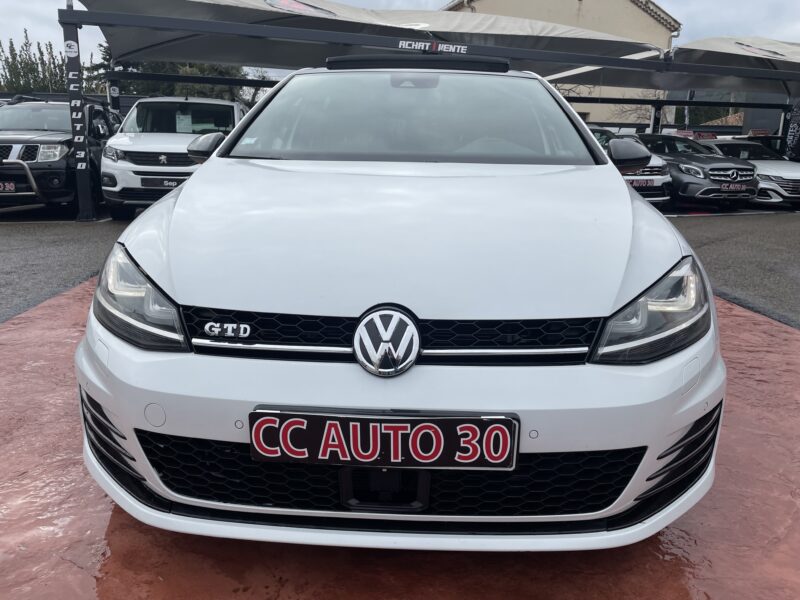 VOLKSWAGEN GOLF 2015