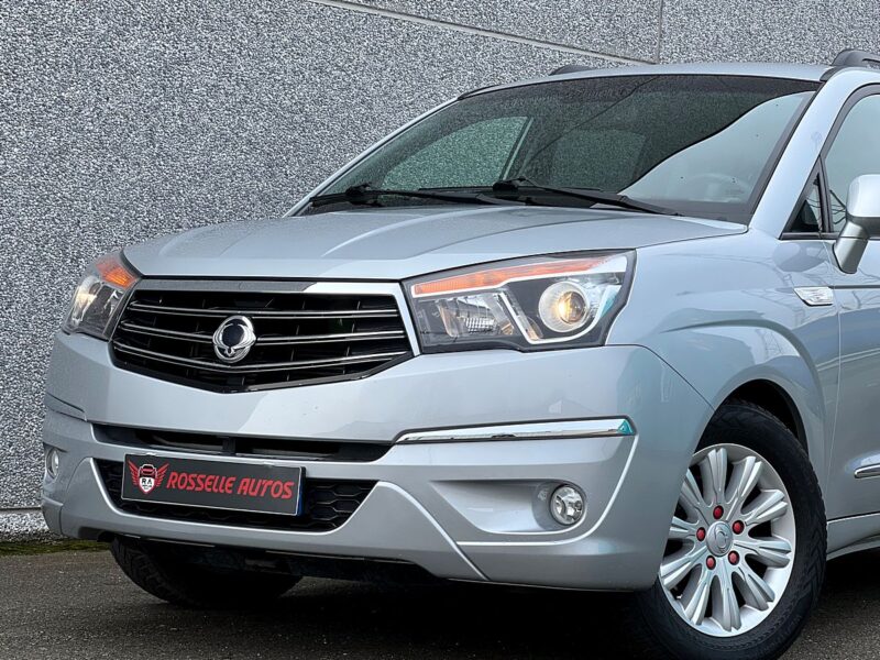 SSANGYONG RODIUS 7PLACES 155CH