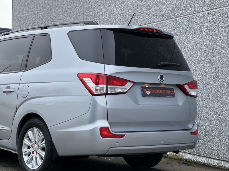 SSANGYONG RODIUS 7PLACES 155CH