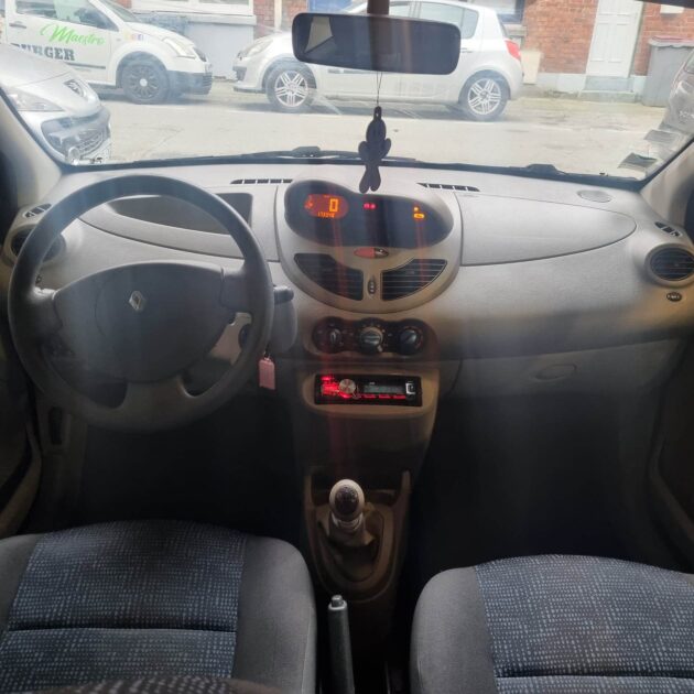 RENAULT TWINGO II 2007