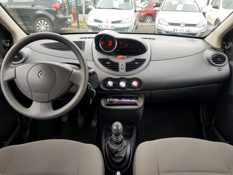 RENAULT TWINGO II 1.2i 75CV