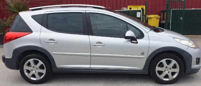 PEUGEOT 207 SW 2009