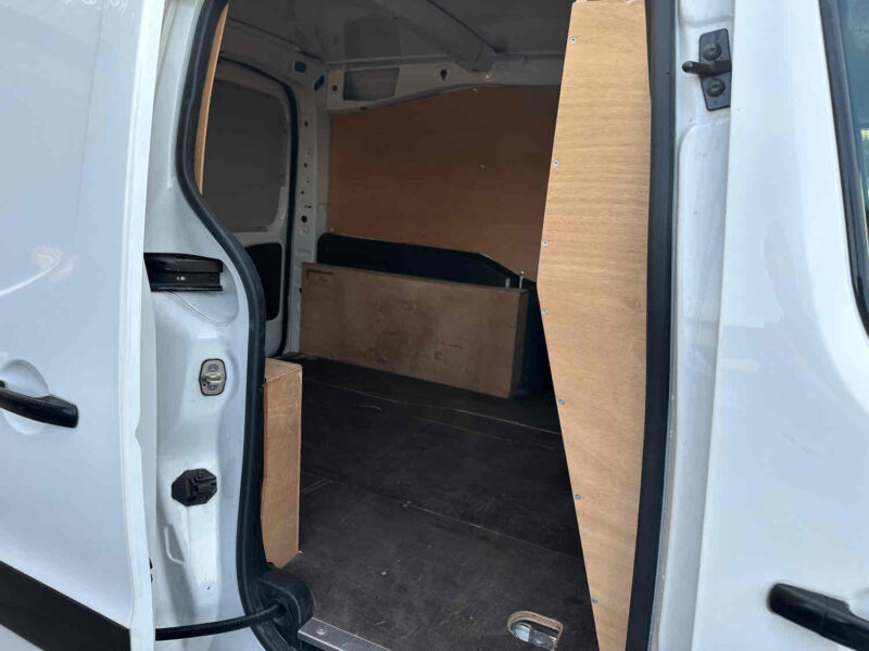 PEUGEOT PARTNER Camionnette/Monospace 2017