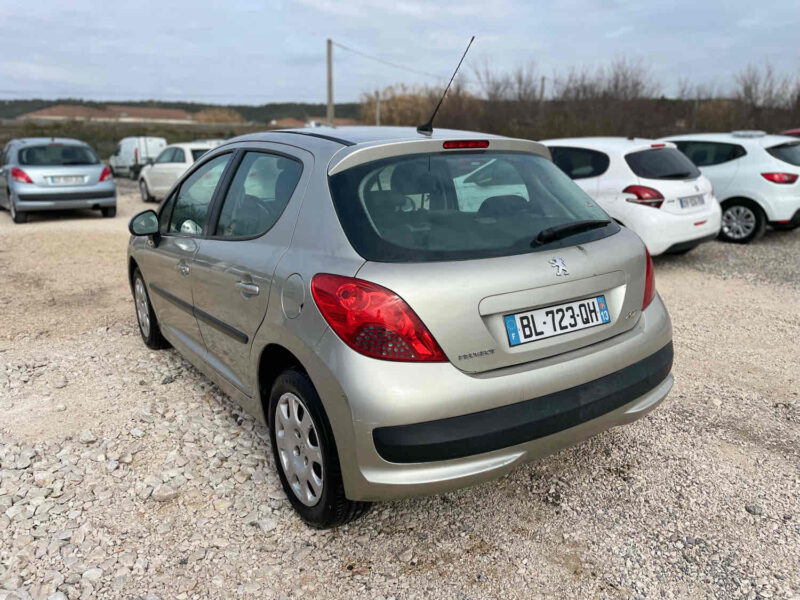 PEUGEOT 207 5 portes 1.4 e 75 cv