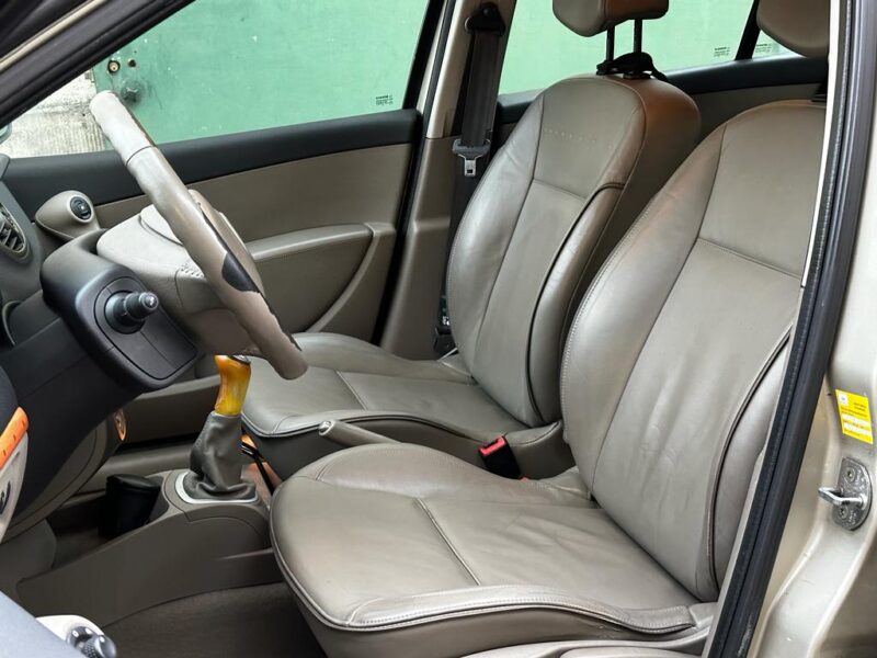 RENAULT 1.6 ESS INITIALE PAYER EN 4X