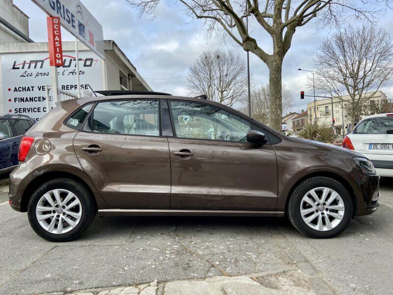 VOLKSWAGEN POLO V 2014