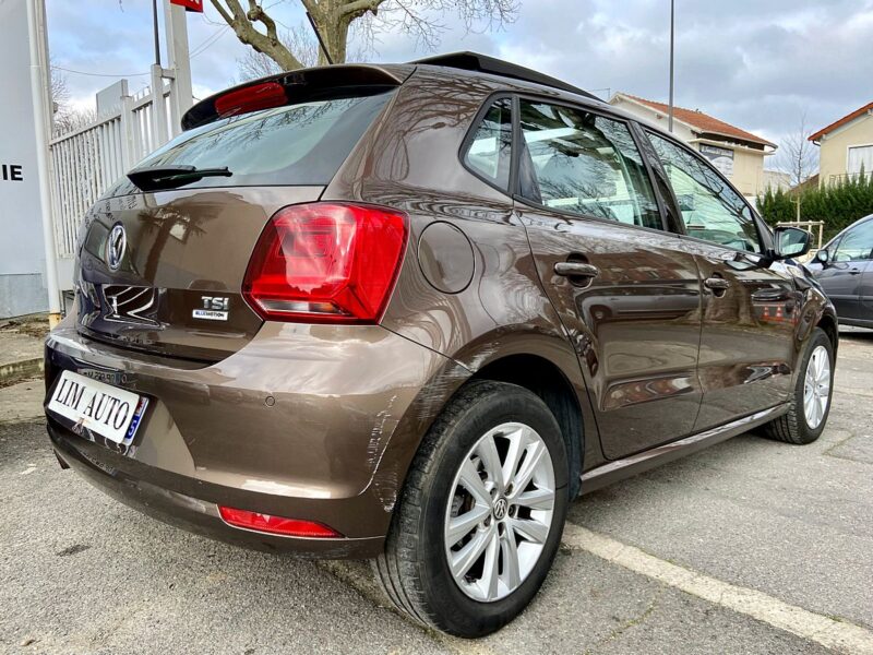 VOLKSWAGEN POLO V 2014