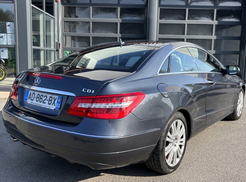 MERCEDES CLASSE E 4 IV COUPE 250 CDI 2.2 204 Cv 1ERE MAIN 69 900 Kms BOITE AUTO CUIR GPS Garantie1an