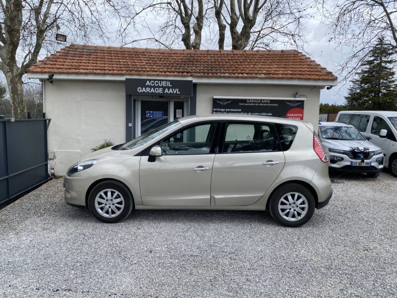 RENAULT SCÉNIC III 2010