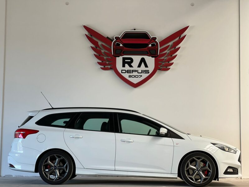 FORD FOCUS ST 2.0 ECOBOOST 250CH