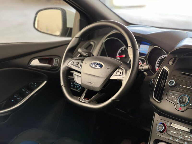 FORD FOCUS ST 2.0 ECOBOOST 250CH