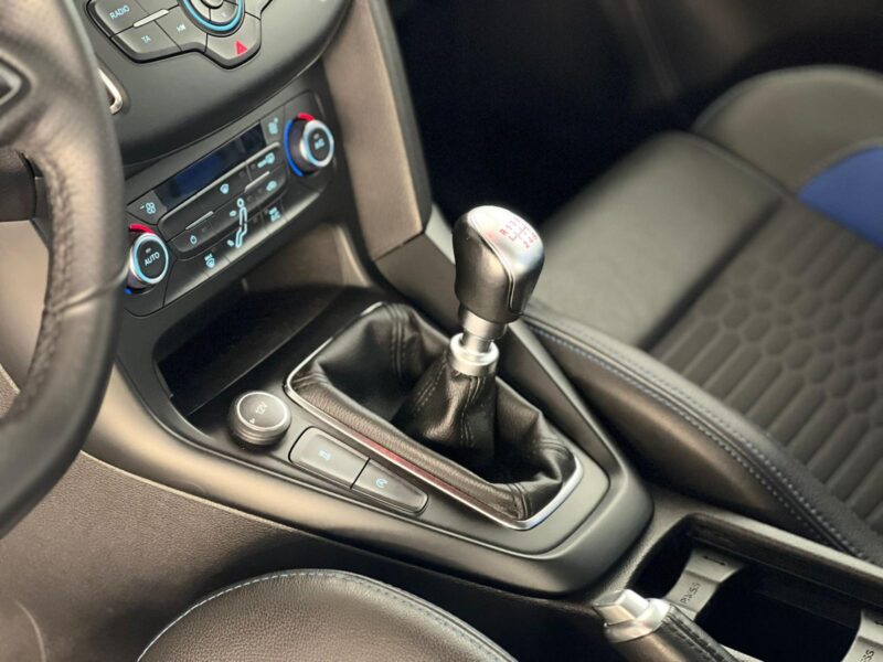 FORD FOCUS ST 2.0 ECOBOOST 250CH