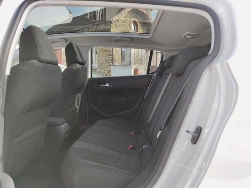 PEUGEOT 308 ALLURE 1,2 130CV EAT6