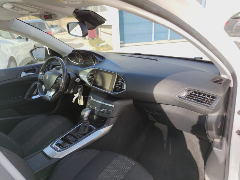 PEUGEOT 308 ALLURE 1,2 130CV EAT6