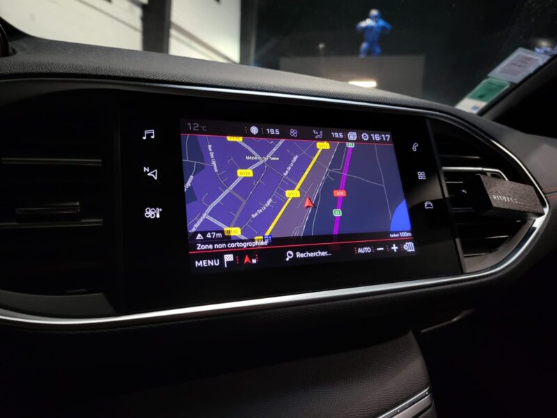 PEUGEOT 308 1.5 GT LINE BlueHDi 130 cv TOIT PANO / CAMERA / CARPLAY 