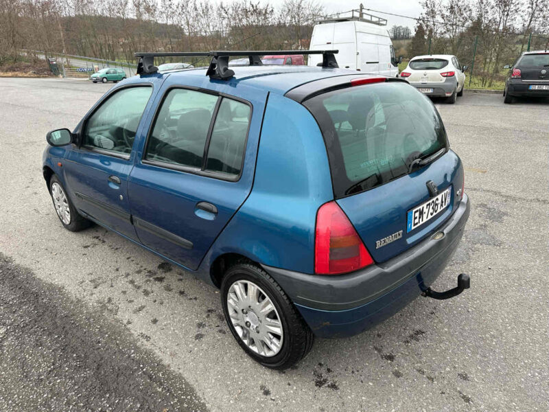 RENAULT CLIO II 2000