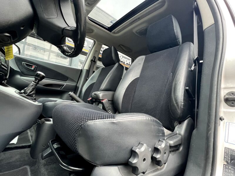 HYUNDAI TUCSON 2.0 CRDI 136 Cv TOIT OUVRANT REGULATEUR CLIM AUTO BVM6 / EXCELLENT ETAT - Garantie1an