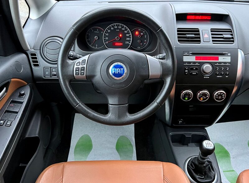 FIAT SEDICI 1.9 MULTIJET 120 Cv 4x4 1ERE MAIN / 88 900 Kms BVM6 INTERIEUR CUIR Garantie1an