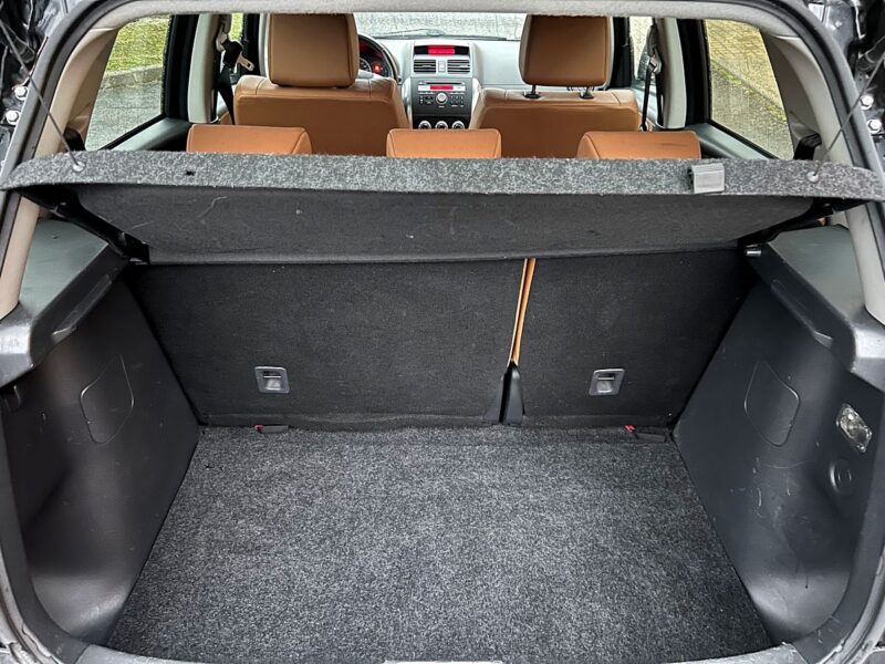 FIAT SEDICI 1.9 MULTIJET 120 Cv 4x4 1ERE MAIN / 88 900 Kms BVM6 INTERIEUR CUIR Garantie1an