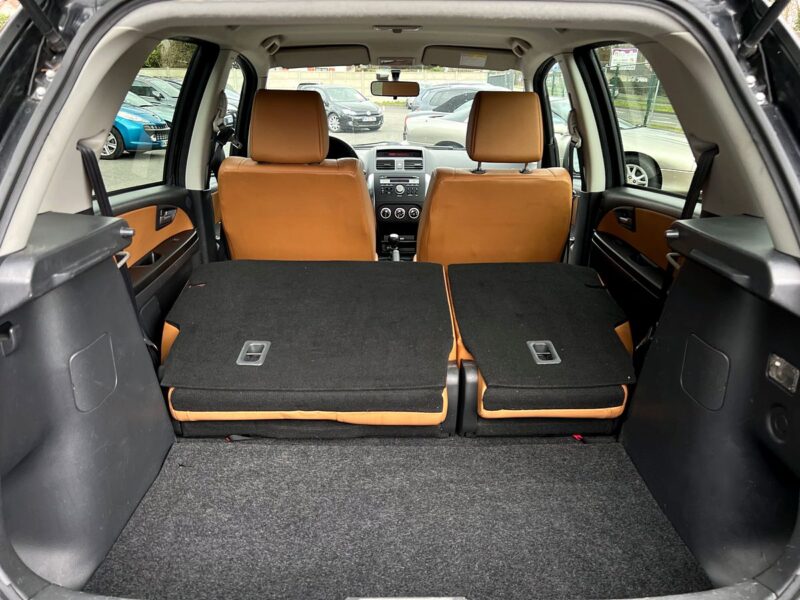 FIAT SEDICI 1.9 MULTIJET 120 Cv 4x4 1ERE MAIN / 88 900 Kms BVM6 INTERIEUR CUIR Garantie1an