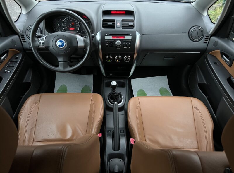 FIAT SEDICI 1.9 MULTIJET 120 Cv 4x4 1ERE MAIN / 88 900 Kms BVM6 INTERIEUR CUIR Garantie1an