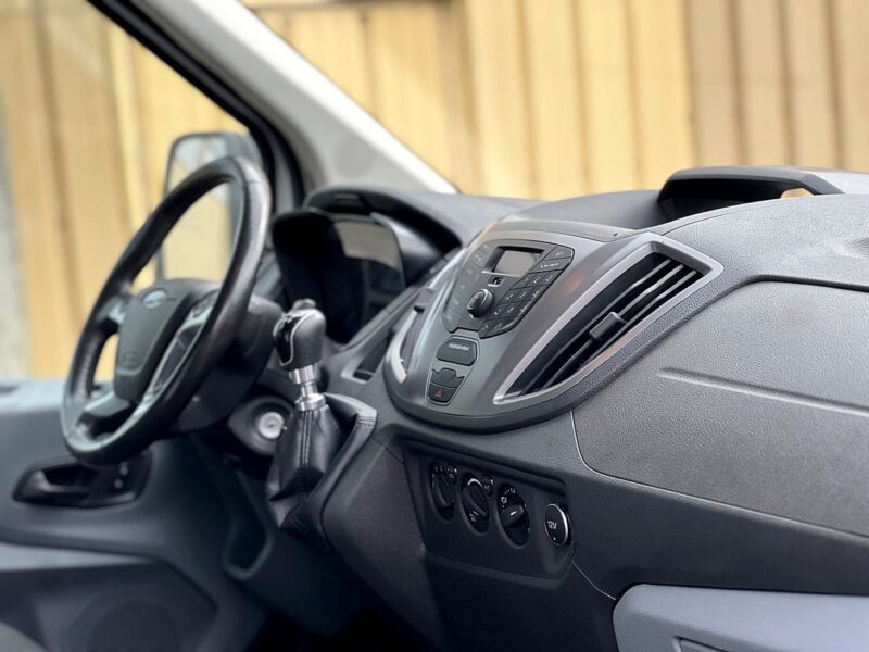 FORD Transit 2T Fg 2T CCb T350 L4 2.0 TDCI 170ch RWD E6