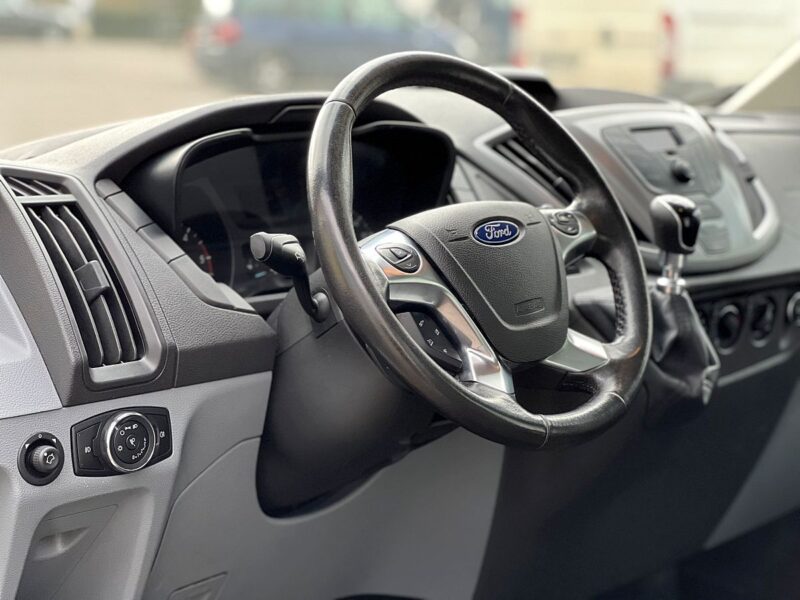 FORD Transit 2T Fg 2T CCb T350 L4 2.0 TDCI 170ch RWD E6