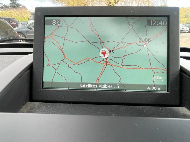 PEUGEOT 3008 SUV 2015