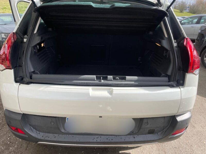 PEUGEOT 3008 SUV 2015