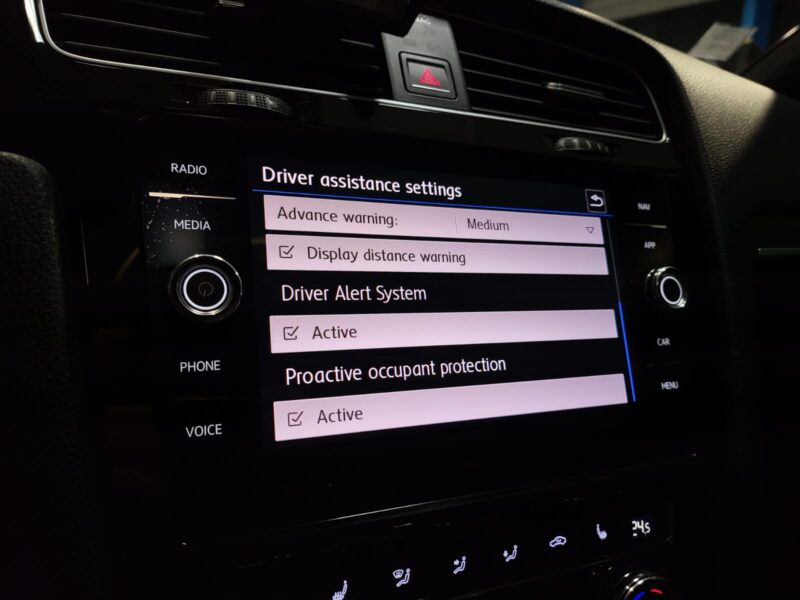 VOLKSWAGEN GOLF VII 7 Phase II 2.0 TDi 184cv DSG7 CONFIGURATION UNIQUE TOIT OUVRANT