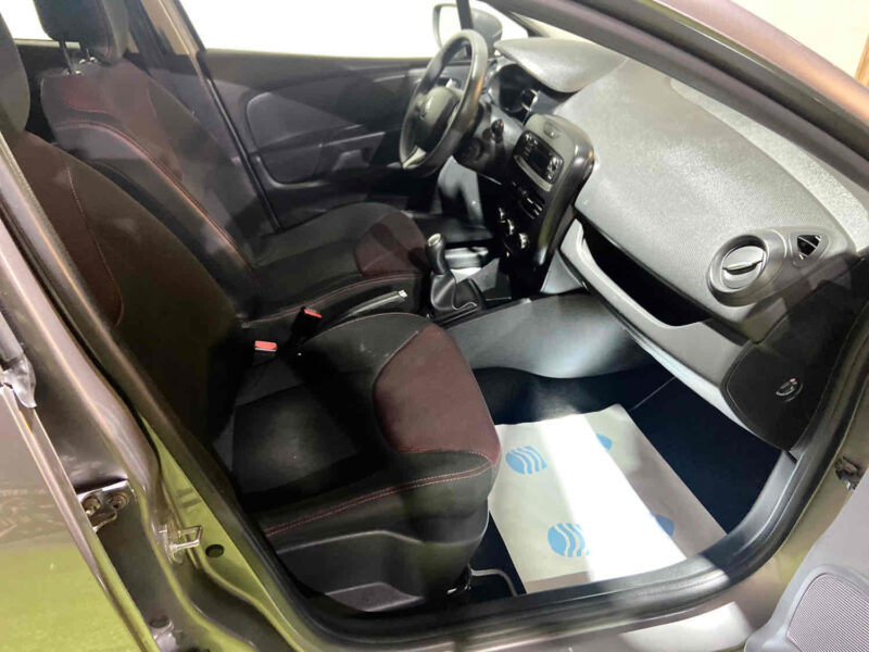 RENAULT CLIO IV 2015 1.2 73cv