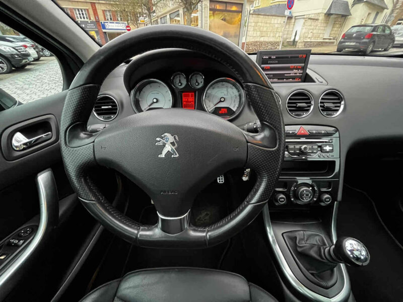 PEUGEOT 308 I 2011