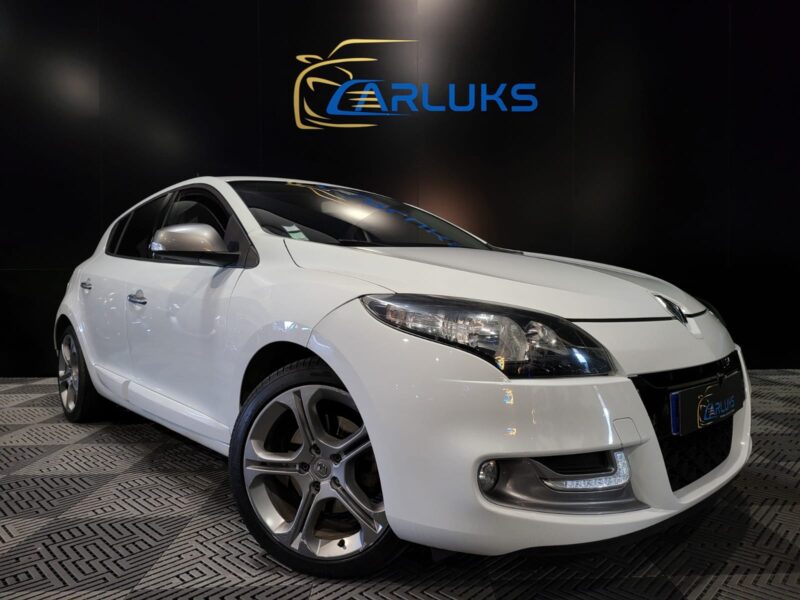 RENAULT MEGANE III GT 2.0 dCi 163cv 1ER MAIN HISTORIQUE COMPLET BLANC GLACIER