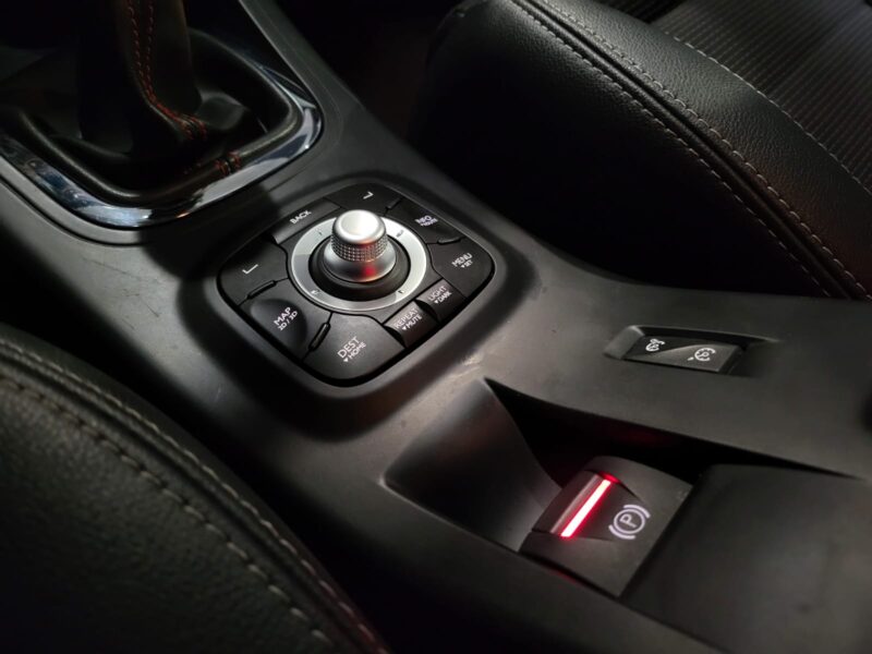 RENAULT MEGANE III GT 2.0 dCi 163cv 1ER MAIN HISTORIQUE COMPLET BLANC GLACIER