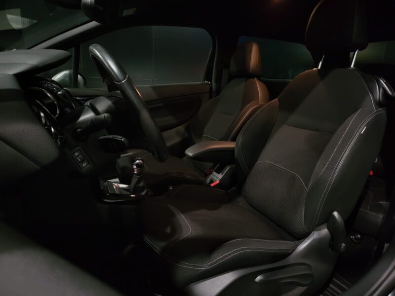 CITROEN DS3 1.2 PURE TECH 110 SO CHIC