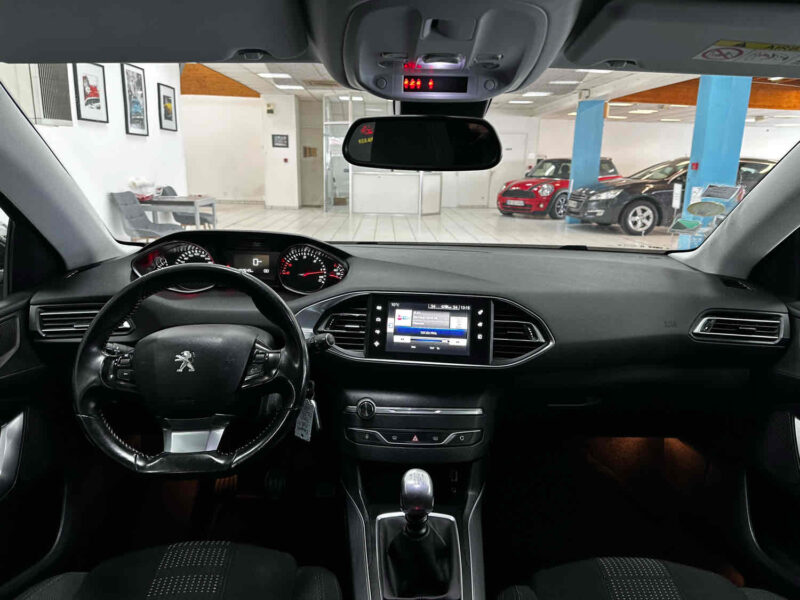 PEUGEOT 308 SW II 1.6 BlueHDi 120 S&S Allure