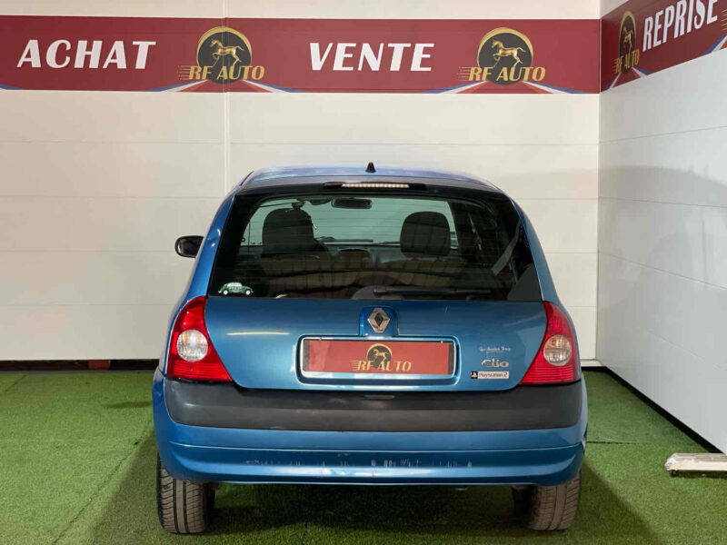 RENAULT CLIO II 2002 1.5 dCi 65cv