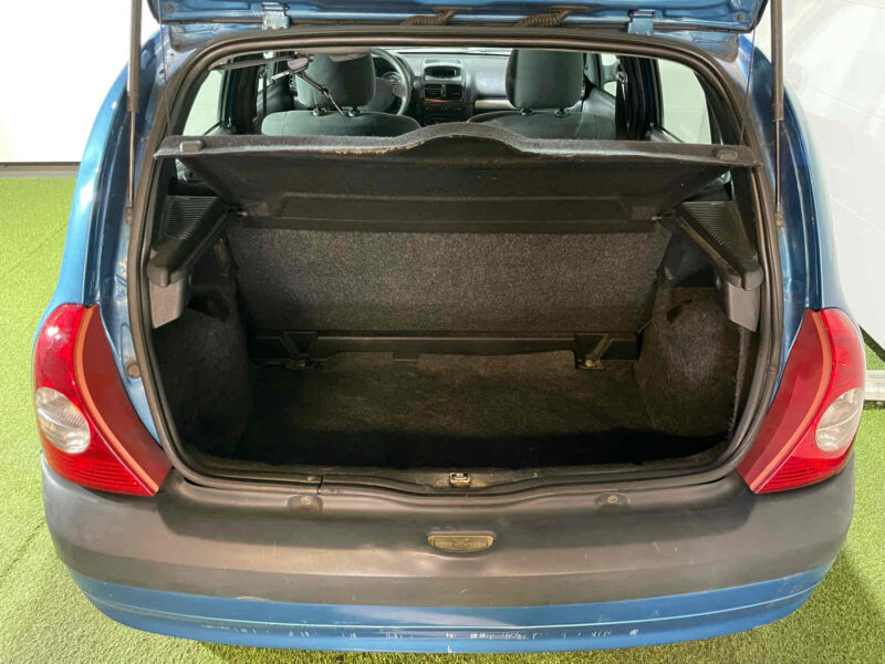 RENAULT CLIO II 2002 1.5 dCi 65cv