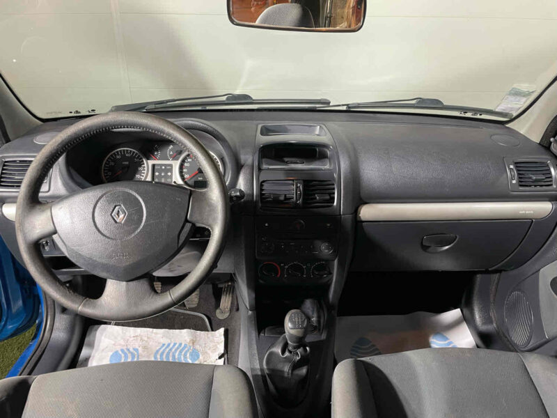 RENAULT CLIO II 2002 1.5 dCi 65cv