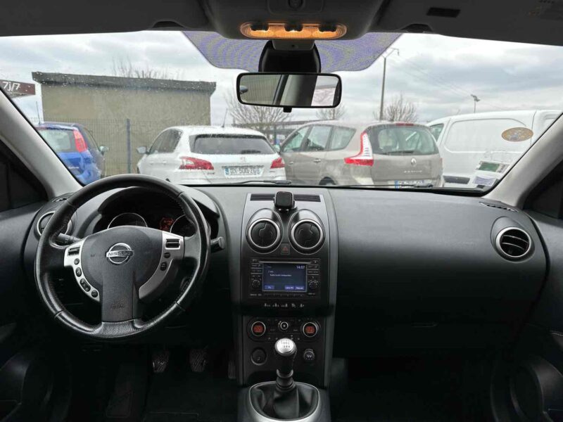 NISSAN QASHQAI  2009